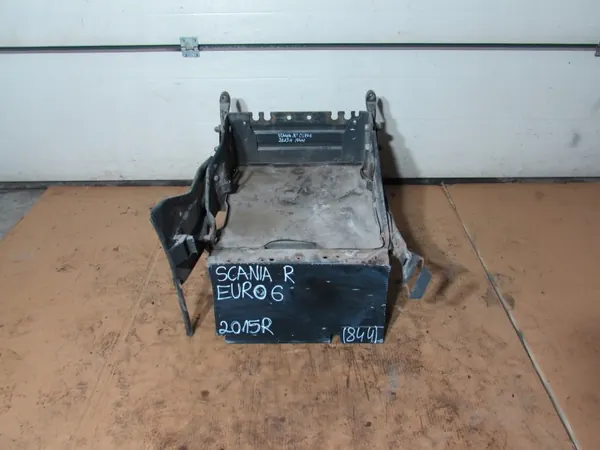 Base Bateria Scania OEM - Peça Usada R 2015 Euro 6 image 2