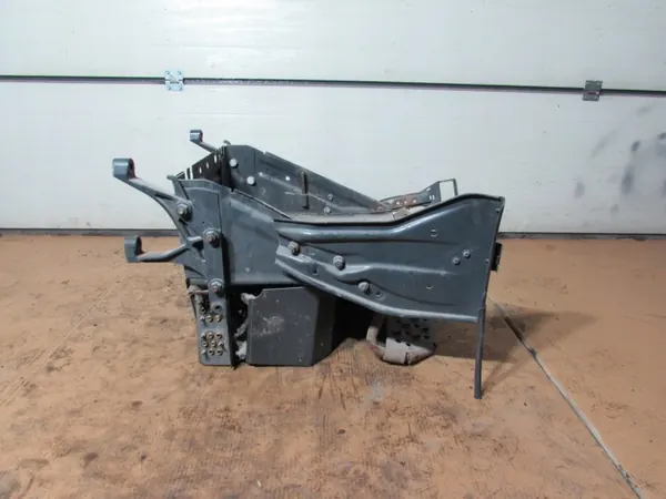 Base Bateria Scania OEM - Peça Usada R 2015 Euro 6 image 6
