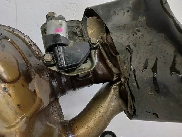 OEM 4K0253411M Katalysator Audi RS6 C8 image 3