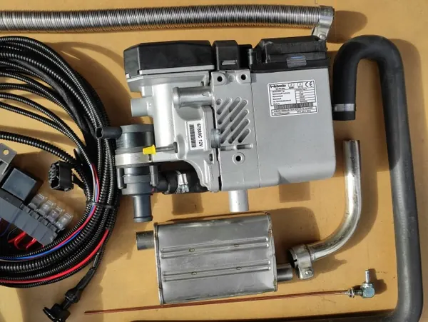 Kit chauffage Webasto DIESEL zegar 5KW universel image 3