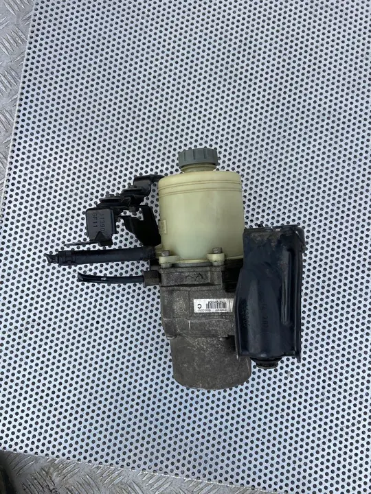 Bomba de direção assistida VW KOYO POLO IV 9N FABIA I CORDOBA image 4