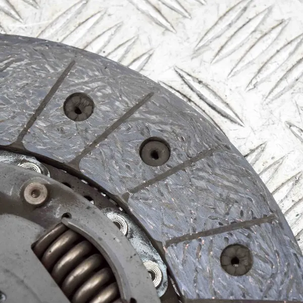 Volante de Dupla Massa Audi A6 2.0 TDI 0B1141031P image 6