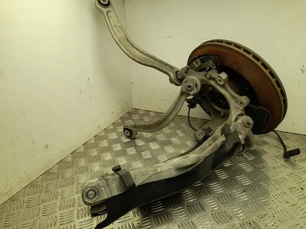 Alloggiamento Cuscinetto Ruota Mercedes-Benz EQC 2020 Posteriore Destro A2055467480 image 3