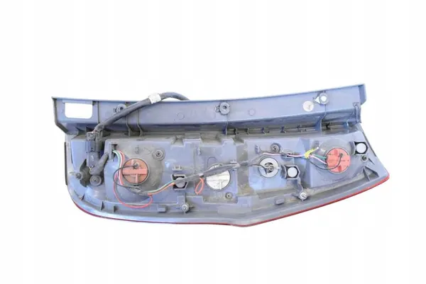 Luz trasera izquierda Hyundai H-1 Travel 924014H020 image 5