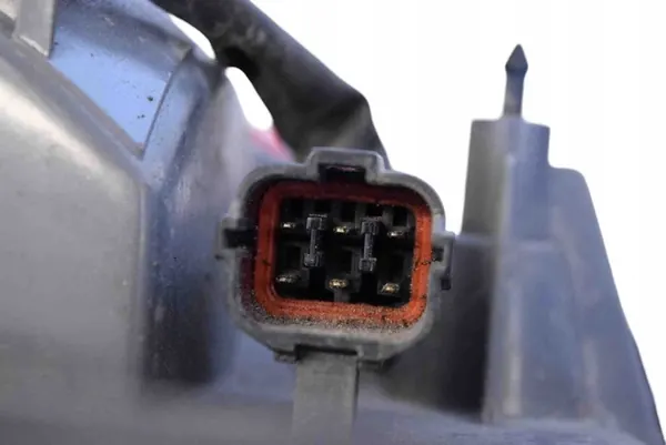 Luz trasera izquierda Hyundai H-1 Travel 924014H020 image 6