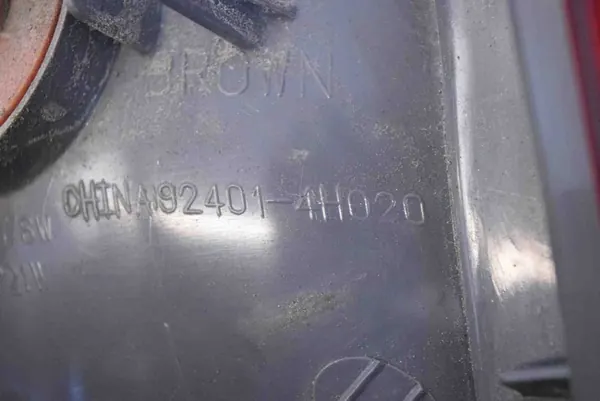 Luz trasera izquierda Hyundai H-1 Travel 924014H020 image 7