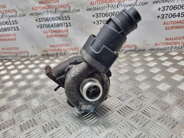 Turbocompressor OEM 03L145702D para Audi A4 2.0L Diesel image 2