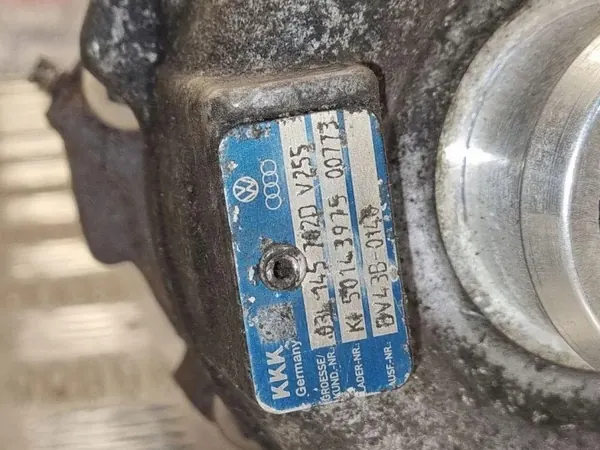 Turbocompressor OEM 03L145702D para Audi A4 2.0L Diesel image 4