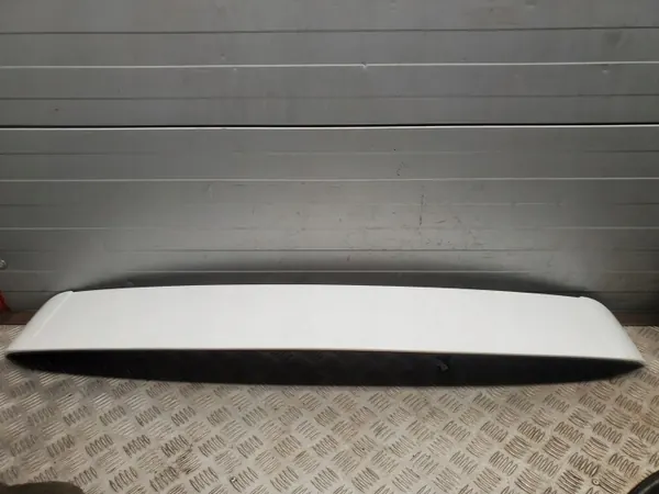 OEM 8R0827933C achterspoiler voor Audi Q5 - Gebruikt image 2
