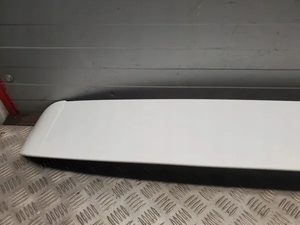 OEM 8R0827933C achterspoiler voor Audi Q5 - Gebruikt image 3