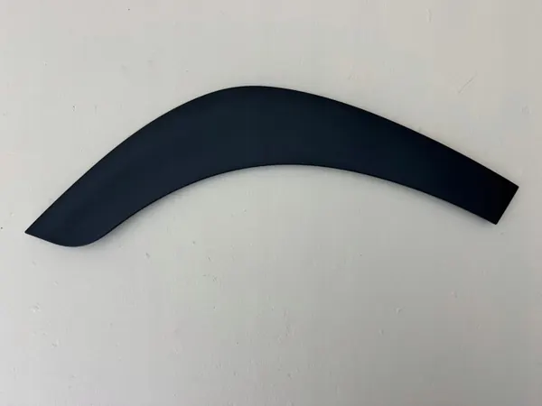 Suzuki S-Cross 22R Oikea Takaoven Lista OEM image 2