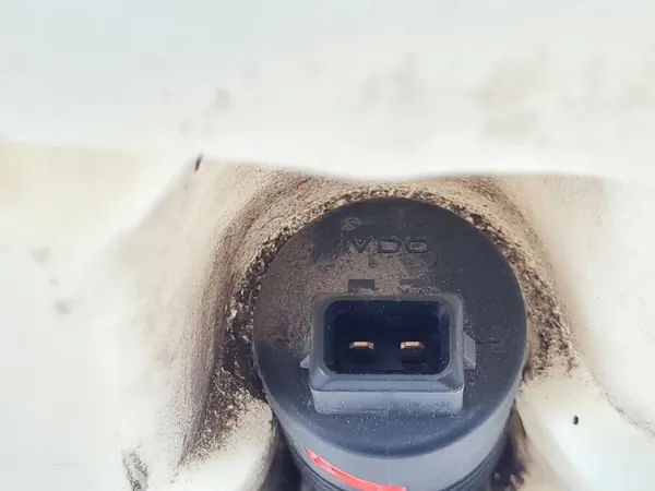 Tuulilasinpesuneste Säiliö Volkswagen Transporter - Caravelle T4 701955463C image 2