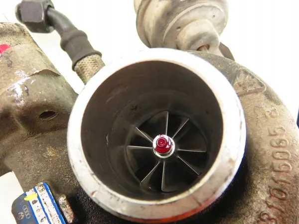 Turboaggregat Skoda Fabia I 1.9 TDI 038253019P image 9