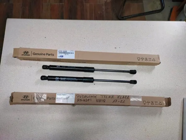 HYUNDAI IONIQ Takaluukun nostotuki vasen image 5