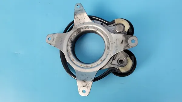 VOLVO XC60 II 21r Remspännare 32137503 image 6