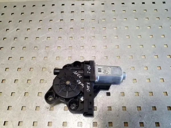 Volvo V70 Fronttür-Fensterheber OEM 1174077B image 2