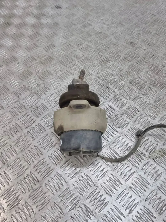 Relais ventilateur chauffage Land Rover OEM M8E26A002DB image 4