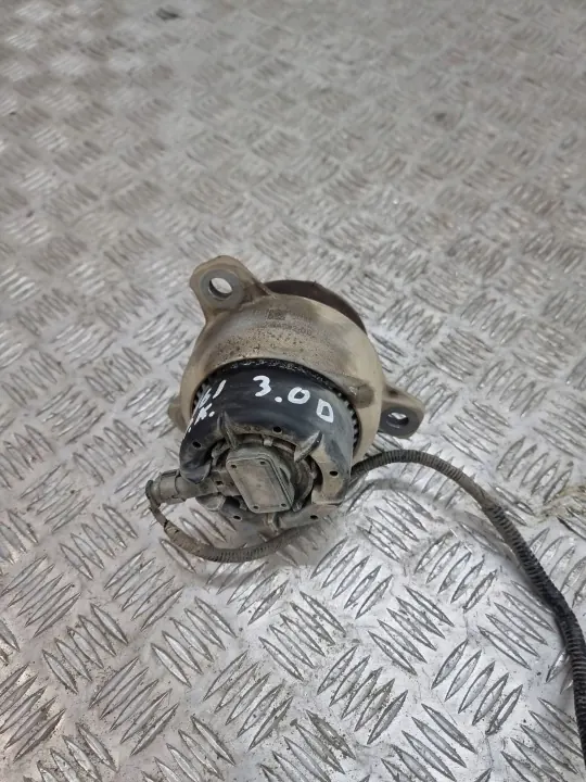 Relais ventilateur chauffage Land Rover OEM M8E26A002DB image 5