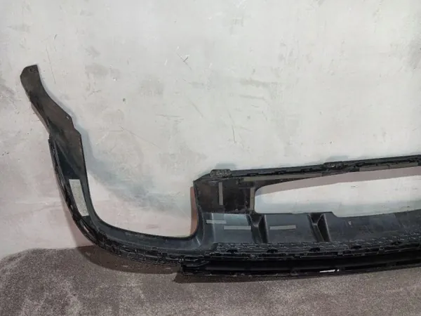 OEM 4M8807521 Frontstoßstangen-Spoilerleiste Audi RSQ8 image 5