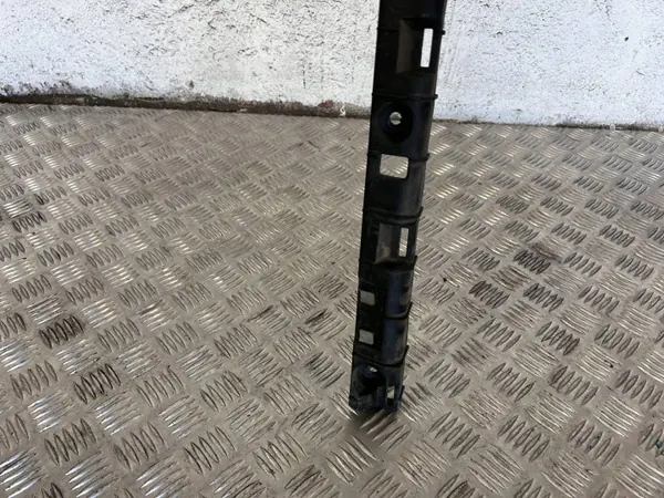 Suporte de soleira Tesla Model X OEM 104669100B - Usado image 8