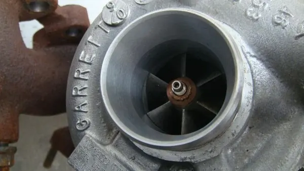 Turbo Chrysler Sebring Dodge Caliber 2.0 CRD image 2