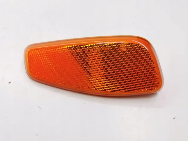 Clignotant d'aile Jeep Renegade 2015 OEM 51953116 image 2