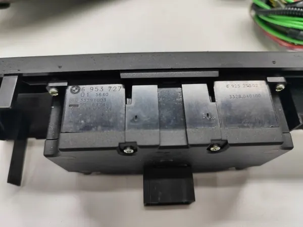 Display Head-Up BMW OEM 9115961 para Série 5 E60/E61 image 10