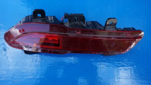 Volvo EX30 mistachterlicht links OEM 80000424 image 2