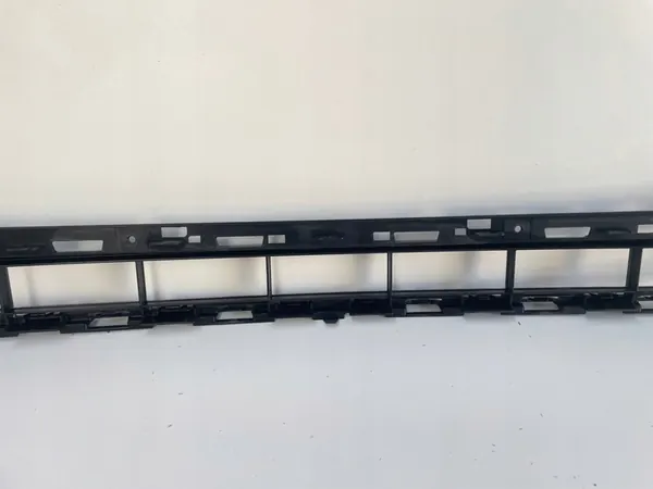 AUDI A6 C8 S-LINE 2018 GRIGLIA PARAURTI ANTERIORE 4K0807683A image 8