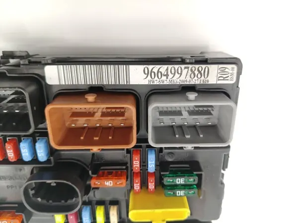 Módulo BSM Caixa de Fusíveis OEM 9664997880 Peugeot Citroen image 4