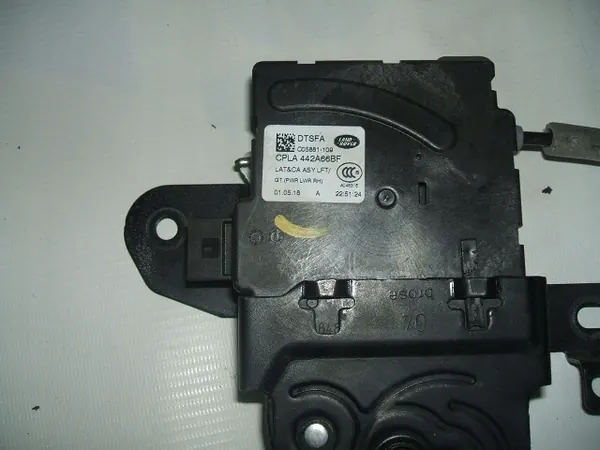 OEM CPLA-442A67-BE Tavaratilan lukko Range Roverille image 5