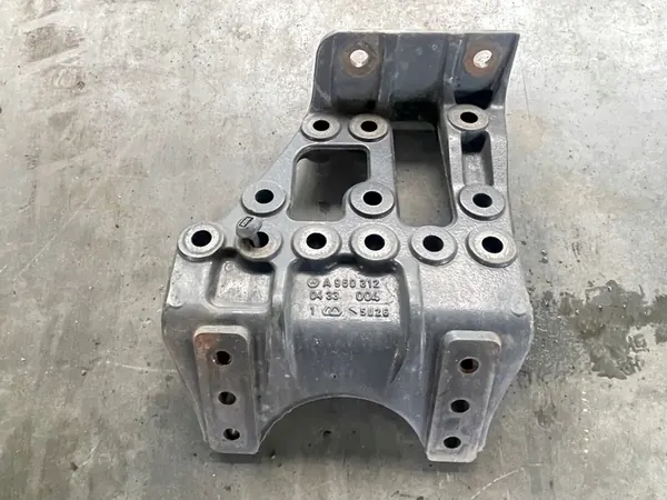 Montage Cadre Mercedes Actros 11-18 A9603120433 image 4