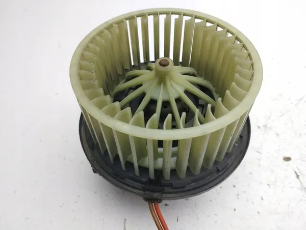 Ventilador de aquecimento Audi A4 S4 B5 1997 image 2