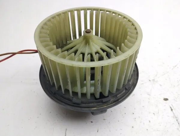 Ventilador de aquecimento Audi A4 S4 B5 1997 image 3
