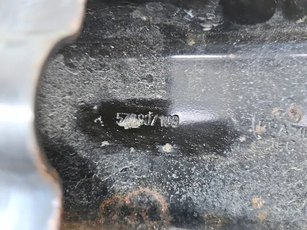 Etupuskuri vahvistus VW Fox image 7