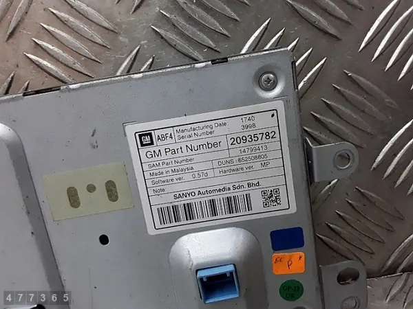 Pantalla de visualización Saab 9-5 OEM 20935782 - Usado image 5