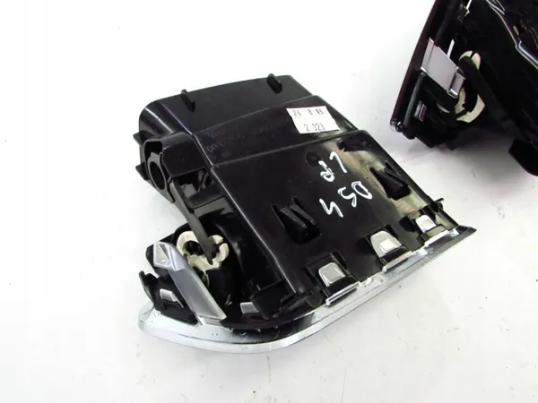 Rejilla Citroen DS4 OEM 9676609977 - Estado Usado image 8