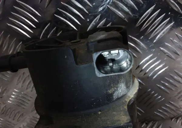 Brandstofffilter Volvo S60 2017 OEM 31302682 image 4