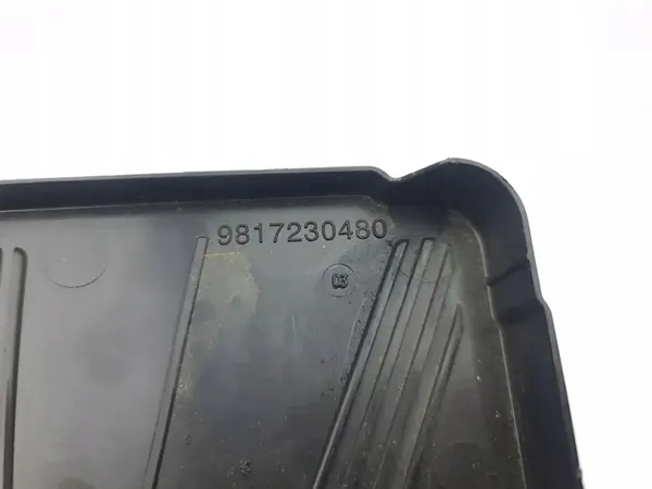 Citroen C5 Aircross 2024 Bandeja de bateria image 5