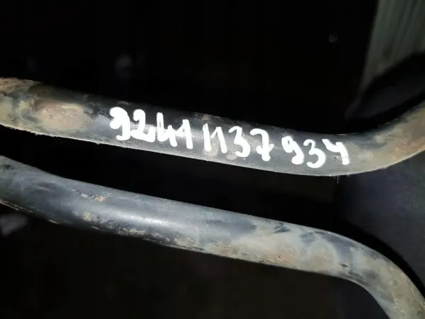 BMW Ohjausvahvistimen jäähdytin OEM 32411137934 5-sarja image 4