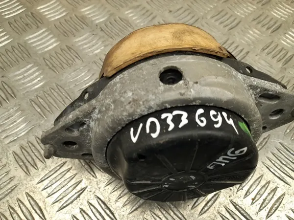 Vasemman Moottorin Kiinnike Mercedes GLE W166 W292 AMG 63 S A1662407717 image 3