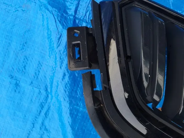 SKODA KamiQ Front Bumper Grill Black Monte Carlo image 8