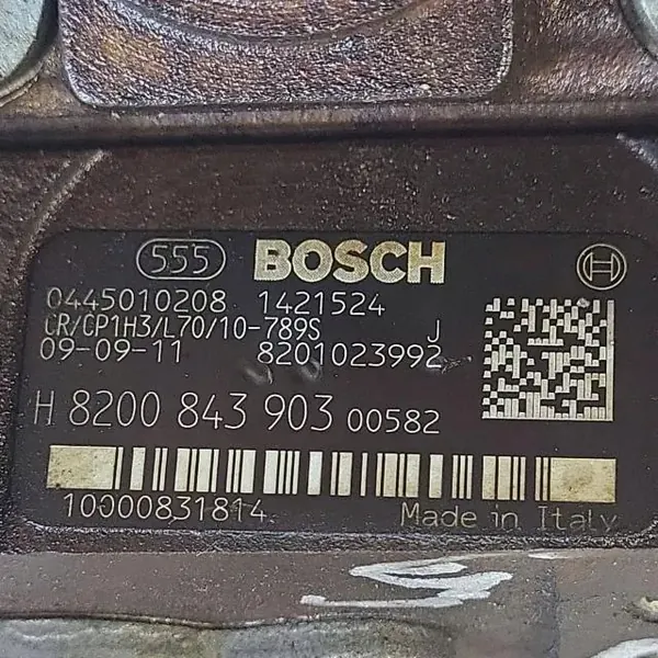 Pompe à carburant OEM 0445010208 Renault Megane III image 5