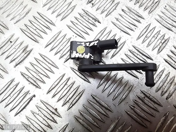 Capteur de niveau Jaguar F-Pace 2022 l8a23c279ba image 2