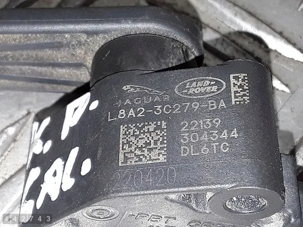 Capteur de niveau Jaguar F-Pace 2022 l8a23c279ba image 5