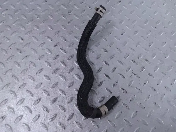 Conducto refrigerante aceje Subaru OE Outback Automático image 3