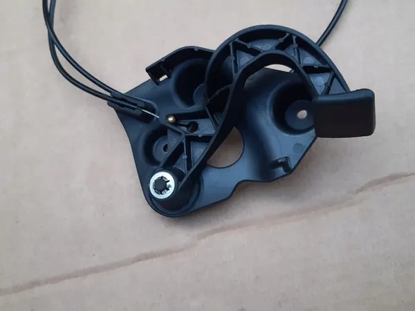 Mão de liberação do capô AUDI A8 D3 4E1823533E image 2