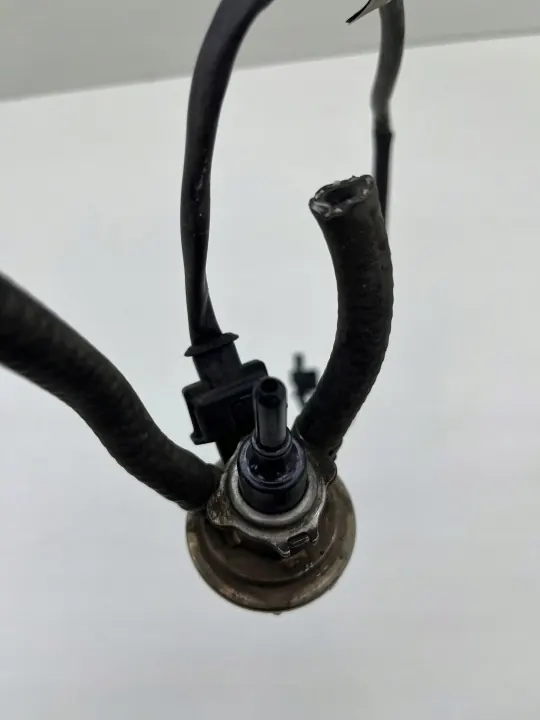 Mercedes AdBlue-suutin OEM A0004900813 - Käytetty image 4