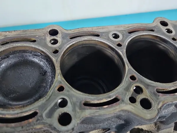 Bloco motor OEM 198A4000 para Fiat Linea 1.4T image 7