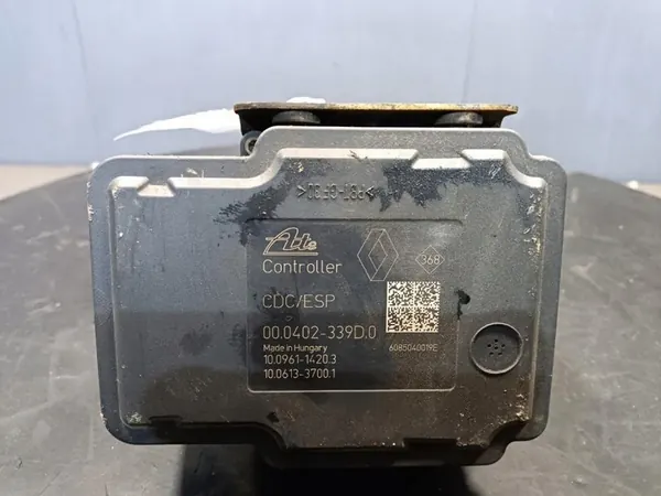 ABS-rempomp Renault Laguna III GT 2.0 dCi image 2